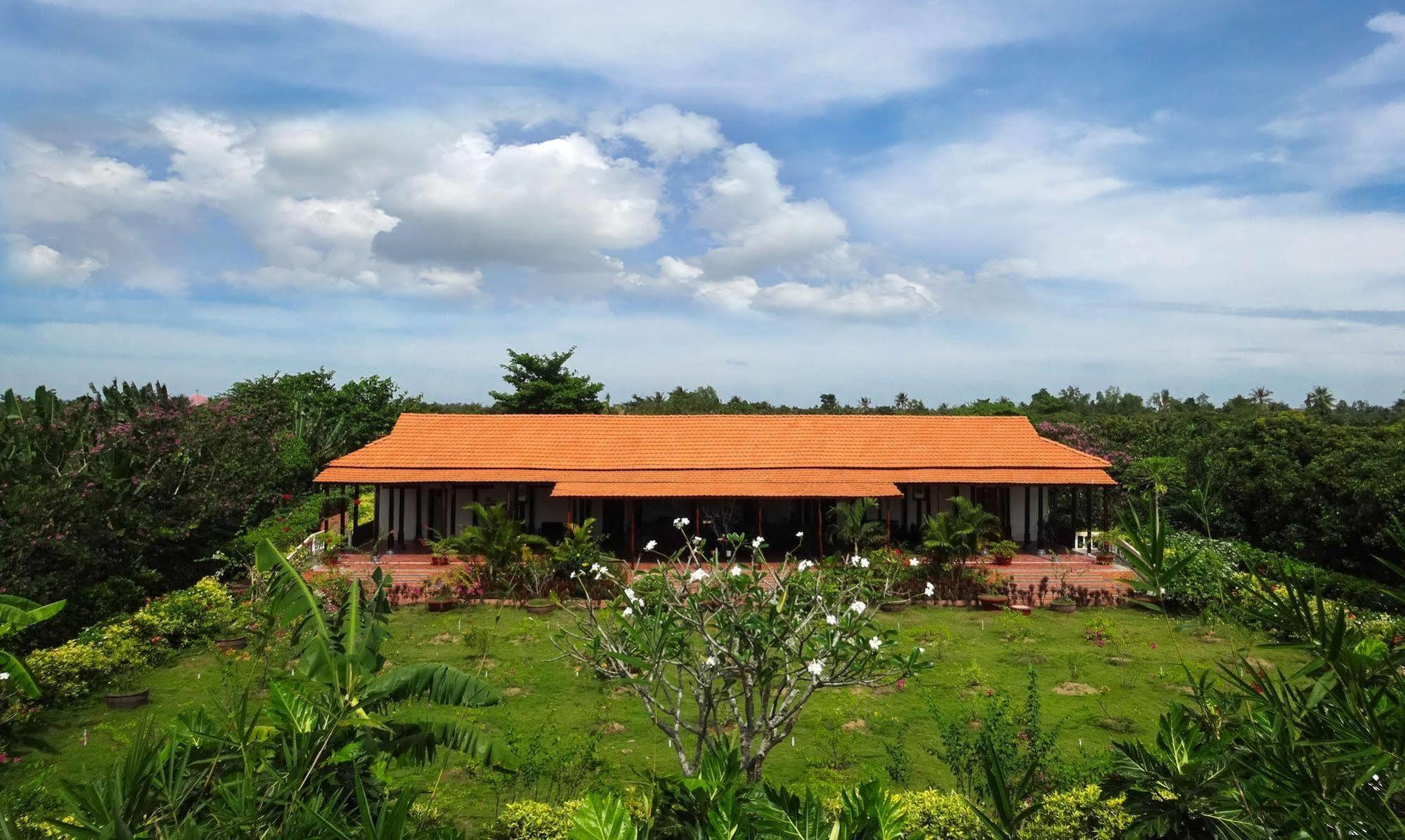 Mekong Riverside Boutique Resort & Spa Cái Bè Exterior foto